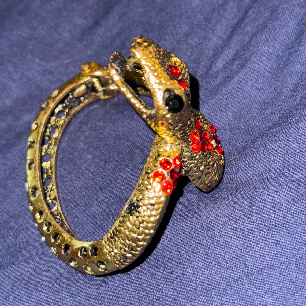VTG Gold Snake Bracelet with Red Crystals - Picture 9 of 9